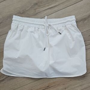 Off White Cream Women's Skorts